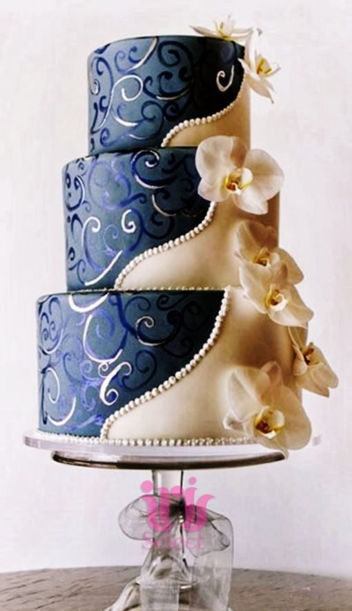 Aristically Modern Bridal Shower Cake