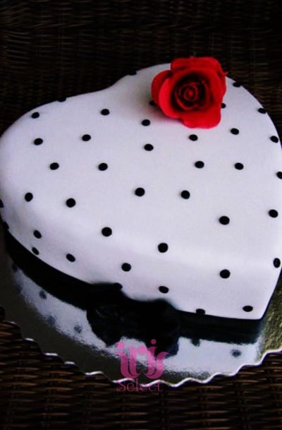 Polka Dotted Heart Cake