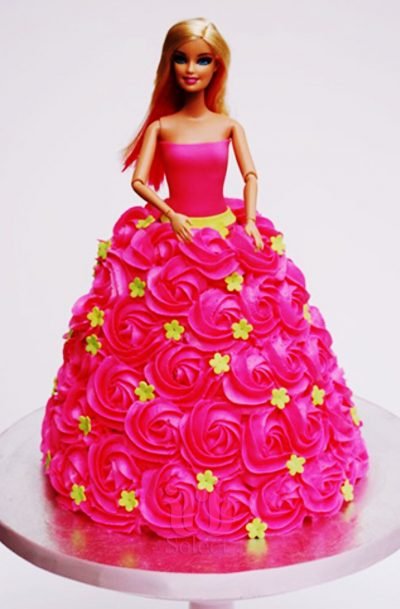 Rosette Queen Barbie Cake